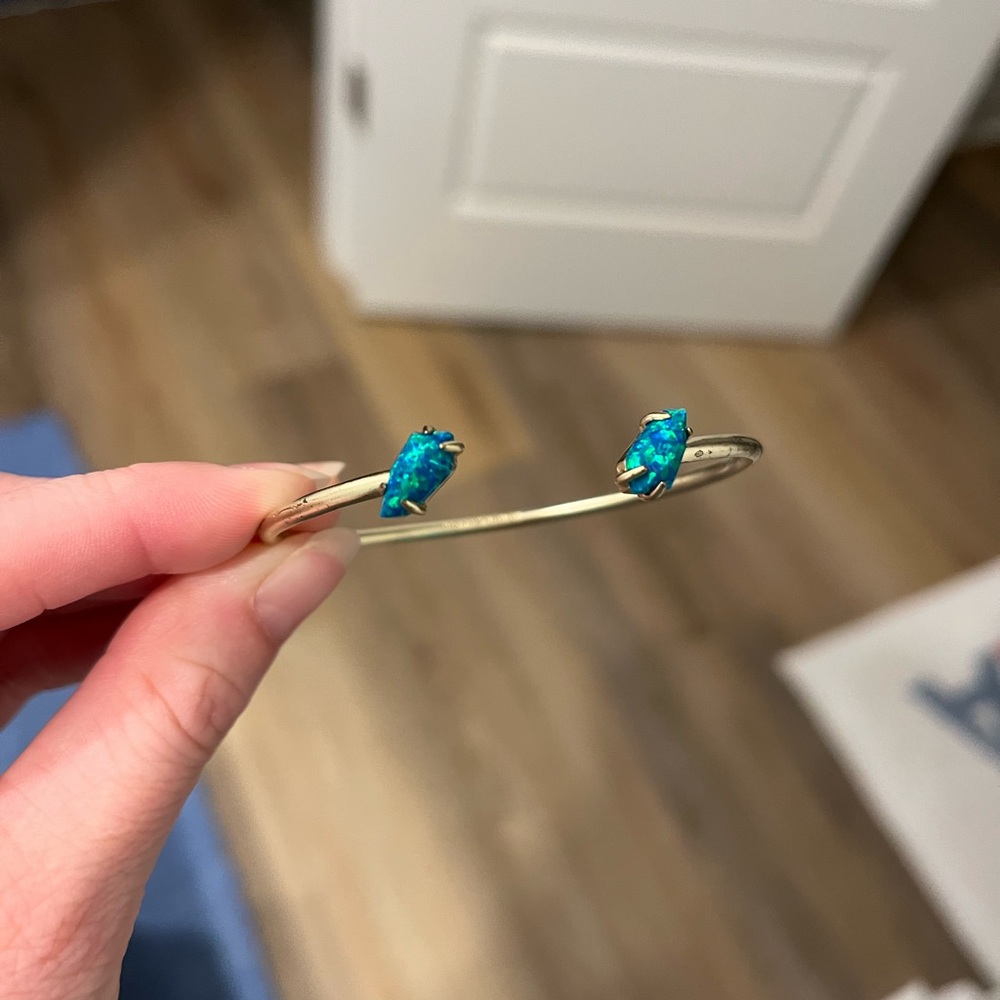 Kendra Scott Gold Bracelet with Blue Stones